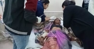 Muzaffarnagar News: अनियंत्रित होकर पलट गई डबल डेकर बस, सड़क दुर्घटना में दर्जनों यात्री घायल