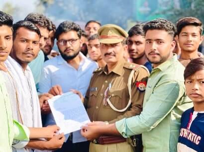 समाचार (Muzaffarnagar News) 6 5 Min 10 |