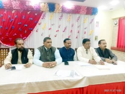 समाचार (Muzaffarnagar News) 4 8 Min 16 |