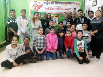 Muzaffarnagar News: वीरांगना झांसी की रानी लक्ष्मीबाई का जन्मदिन मनाया