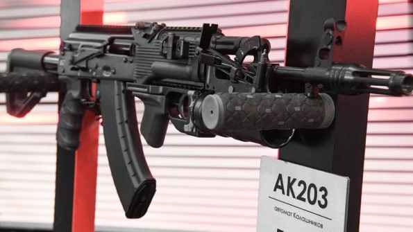 Russian President पुतिन के दौरे से पहले Ak-203 Assault Rifle की डील को मंजूरी Russian President पुतिन के दौरे से पहले Ak-203 Assault Rifle की डील को मंजूरी