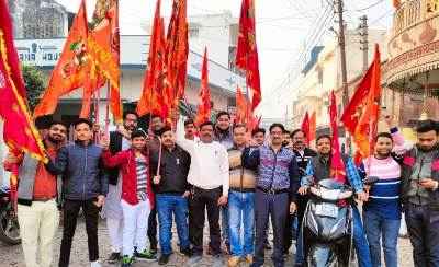 Muzaffarnagar News: श्री सालासर बालाजी धाम के सेवादारों द्वारा कार्तिक पूर्णिमा गंगा स्नान के पावन पर्व पर मनोकामना पूर्ण ध्वजा यात्रा