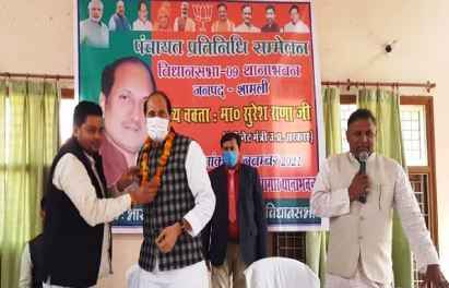 Shamli News: गांव भी विकास के मामले में शहरों से पीछे नहीं: गन्ना मंत्री सुरेश राणा, लाभार्थियों को लाखों रुपए की धनराशि दी