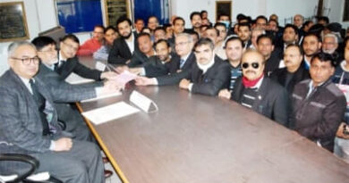 Muzaffarnagar News: सिविल बार चुनाव के लिए हुए नामांकन