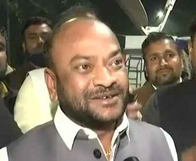 Up: अपना दल के विधायक Chaudhary Amar Singh ने दिया इस्तीफा Up: अपना दल के विधायक Chaudhary Amar Singh ने दिया इस्तीफा