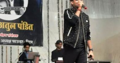 Muzaffarnagar News: प्रस्तुतियों ने किया भरपूर मनोरंजन, लोगों को झूमने पर मजबूर कर दिया सिंगर संजय साथी ने