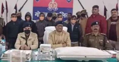 Gorakhpur News: डकैती और चोरी किए गए लाखों रुपए के जेवरात, सामान और नकदी बरामद