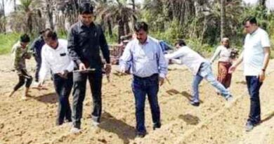 Muzaffarnagar News: ट्रेंच विधि से गन्ना बुआई के लिए प्रेरित किया