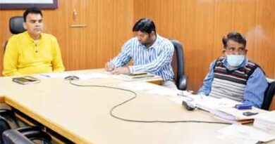 Muzaffarnagar News: मतगणना की तैयारियों को कसी कमर, वीडियो कॉन्फ्रेंसिंग आयोजित