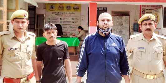 Muzaffarnagar News: थाना सिविल लाइन पुलिस ने शातिरों को किया गिरफ्तार Muzaffarnagar News: थाना सिविल लाइन पुलिस ने शातिरों को किया गिरफ्तार