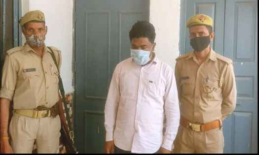 Kandhla News: फेसबुक के जरिए हुआ था प्यार, युवती के धर्मांतरण का प्रयास