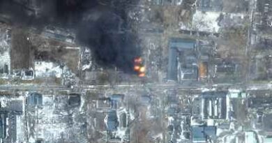 Ukraine में रूसी हमले से Mariupol समेत कई शहर बर्बाद, भीषण तबाही का अंदाजा