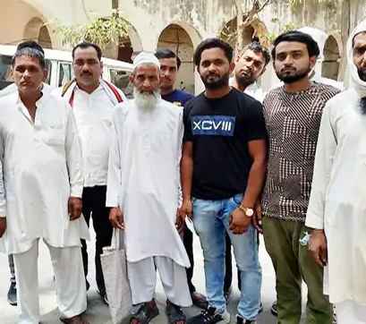 Muzaffarnagar News: कुंए पर निर्माण की झूठी शिकायत कर मस्जिद का पुनरुद्धार रुकवा दिया Muzaffarnagar News: कुंए पर निर्माण की झूठी शिकायत कर मस्जिद का पुनरुद्धार रुकवा दिया