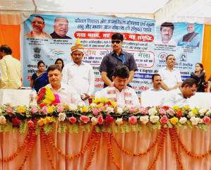 Lucknow: मंत्री कपिल देव अग्रवाल ने आईटीआई से राष्ट्रीय अप्रेंटिसशिप मेले का शुभारंभ  किया