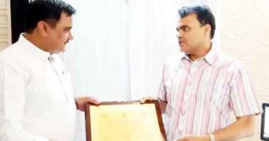 Muzaffarnagar News: ग्राम प्रधान फुगाना बिजेंद्र मलिक को प्रशस्ति पत्र देकर सम्मानित किया