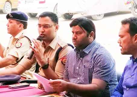 Muzaffarnagar News: त्यौहारों को लेकर ली बैठक, लाउडस्पीकर की आवाज कार्यक्रम परिसर से बाहर न आएं Muzaffarnagar News: त्यौहारों को लेकर ली बैठक, लाउडस्पीकर की आवाज कार्यक्रम परिसर से बाहर न आएं