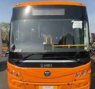 Jhansi News: इलेक्ट्रिक बस का दायरा बढ़ाये जाने के प्रयास, 25 बसों का संचालन होना है.