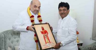 Delhi News: Kapil Dev ने घाट पर स्थाई रूप से मुख्य गंगा की एक धारा जोड़े जाने हेतु अनुरोध किया