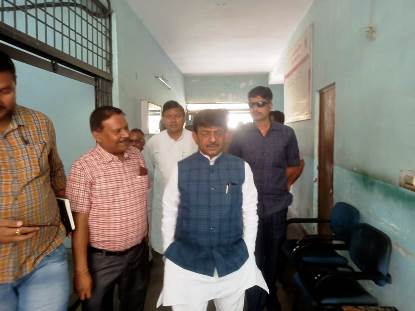 मंत्री Kapil Dev Agarwal ने आईटीआई में प्रशिक्षुओं और छात्रों संग प्रधानमंत्री के परीक्षा पर चर्चा कार्यक्रम को सुना