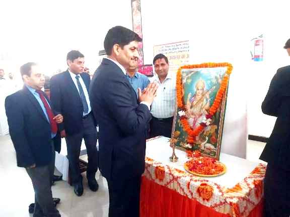 Muzaffarnagar News: जनमानस की जनसमस्याओं को दूर करने के लिए राष्ट्रीय लोक अदालत का आयोजन Muzaffarnagar News: जनमानस की जनसमस्याओं को दूर करने के लिए राष्ट्रीय लोक अदालत का आयोजन