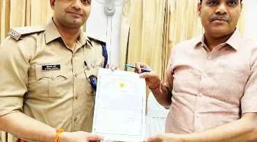 Muzaffarnagar News: जेल अधीक्षक को किया सम्मानित 4 Muzaffarnagar