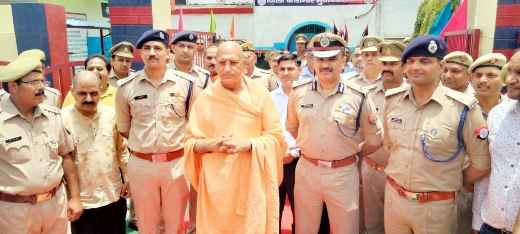 Muzaffarnagar News: जिला कारागार में नवनिर्मित पुस्तकालय का स्वामी अवधेशानंद ने किया उद्घाटन Muzaffarnagar News: जिला कारागार में नवनिर्मित पुस्तकालय का स्वामी अवधेशानंद ने किया उद्घाटन