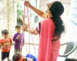 Muzaffarnagar News: आंगनबाडी कार्यकत्रियों ने राशन वितरण, पोयम गायन, अन्नप्राशन, शारीरिक विकास हेतु गतिविधियां कराई