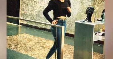 एक ही पैर में चप्पल पहन दौड़ते दिखीं Samantha Ruth Prabhu