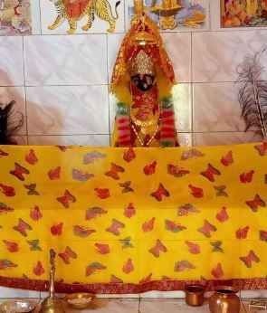 Sonbhadra News: फूलमती देवी मंदिर में तीसरी बार चोरी होने से ग्रामीणों में नाराजगी