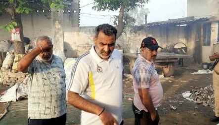 Muzaffarnagar News: मंत्री संजीव बालियान ने दिये कडे निर्देश Muzaffarnagar News: मंत्री संजीव बालियान ने दिये कडे निर्देश