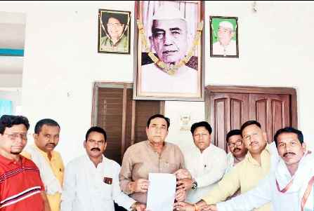 Muzaffarnagar News: वाल्मीकि समाज के लोगो ने समस्याओं से कराया अवगत Muzaffarnagar News: वाल्मीकि समाज के लोगो ने समस्याओं से कराया अवगत