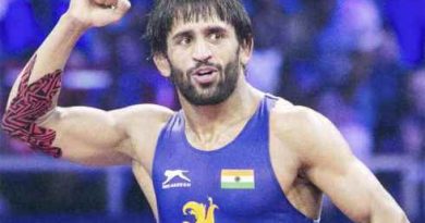 कथित रूप से यौन शोषण का शिकार हुई एक नाबालिग सहित सात महिला पहलवानों को पुलिस शिकायत वापस लेने के लिए मजबूर किया जा रहा- Bajrang Punia