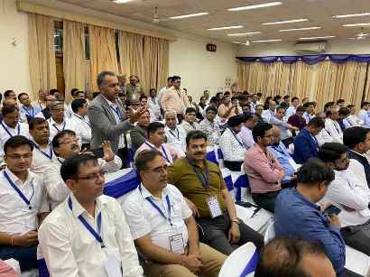 Meerut News: केंद्रीय माल एवं सेवा कर द्वारा बैठक आयोजित, पॉल्यूशन मे उद्योग का हिस्सा सिर्फ 11 प्रतिशत है- विपुल भटनागर