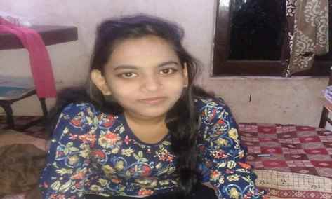 Sonbhadra News: 12वीं की परीक्षा देने के बाद घर नहीं पहुंची छात्रा, पुलिस अधिकारियों से हस्तक्षेप की गुहार Sonbhadra News: 12वीं की परीक्षा देने के बाद घर नहीं पहुंची छात्रा, पुलिस अधिकारियों से हस्तक्षेप की गुहार