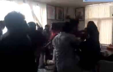 Wayanad:  राहुल गांधी के कार्यालय में तोड़फोड़, कुर्सियों को तोड़ा गया और पीटा गया कर्मचारियों को