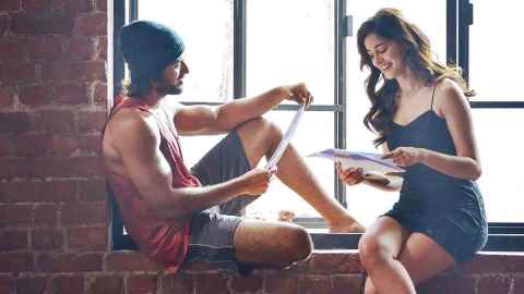 Vijay Deverakonda को ‘पूरी तरह से न्यूड’ देखने में उन्हें कोई आपत्ति नहीं होगी-अनन्या पांडे Vijay Deverakonda को ‘पूरी तरह से न्यूड’ देखने में उन्हें कोई आपत्ति नहीं होगी-अनन्या पांडे