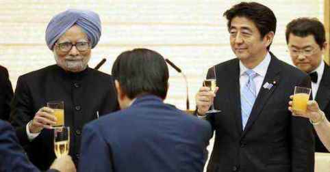 Japan: पूर्व प्रधानमंत्री शिंजो आबे पर हमले से सहमा पूरा देश, भाषण देते हुए मारी गोली