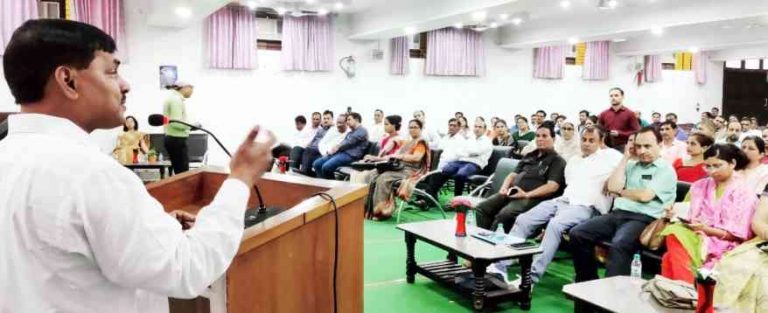 Muzaffarnagar News: माध्यमिक शिक्षा का एक दिवसीय कार्यशाला का आयोजन Muzaffarnagar News: माध्यमिक शिक्षा का एक दिवसीय कार्यशाला का आयोजन