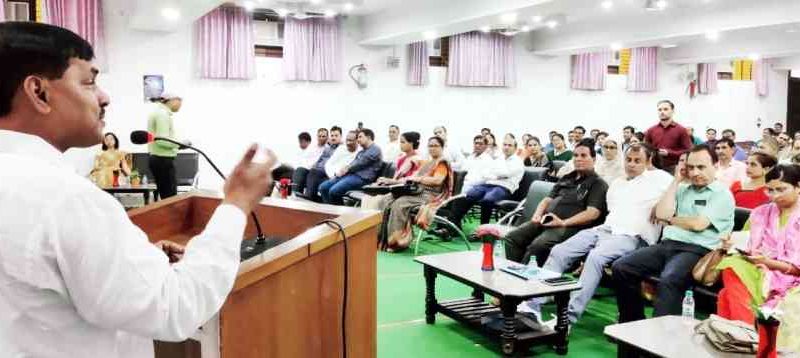 Muzaffarnagar News:    माध्यमिक शिक्षा का एक दिवसीय कार्यशाला का आयोजन