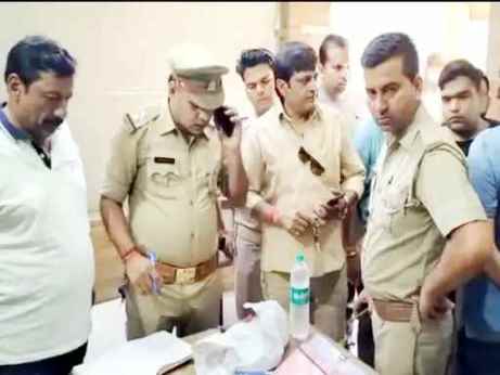 Muzaffarnagar News: सीमेंट-सरिये की दुकान में चोरी से हड़कम्प, २ एलईडी स्क्रीन भी गायब