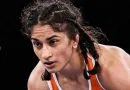 मैट पर लौटीं Vinesh Phogat: सुप्रीम कोर्ट से राहत के बाद एशियन गेम्स ट्रायल में एंट्री, विवादों के बीच बढ़ी निगाहें Vinesh Phogat