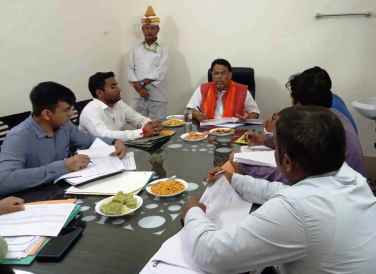  पिछडा वर्ग कल्याण एवं दिव्यांगजन सशक्तीकरण विभाग द्वारा योजनाओं में शत-प्रतिशत प्रगति सुनिश्चित की जायें- Narendra Kashyap