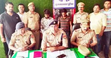 Muzaffarnagar News-24 घण्टे के अन्दर चोरी के अभियोग का सफल अनावरण शातिर चोरी के माल सहित गिरफ्तार 9 Muzaffarnagar News