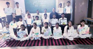 Muzaffarnagar News: पोस्टर प्रतियोगिता में लिया बढ चढकर हिस्सा