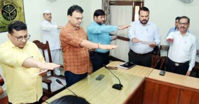 Muzaffarnagar News-राष्ट्रीय एकता दिवस पर कलेक्ट्रेट में हुआ शपथ ग्रहण