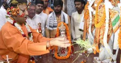 Gorakhpur News: सम और विषम कोई भी परिस्थिति हो, हम गलत मार्ग पर नहीं चलेंगे- Cm योगी