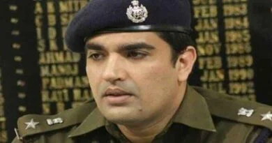 Lucknow: Ips आकाश कुलहरि का फ्लाइट से कीमती सामान हुआ गायब 9 आकाश कुलहरि