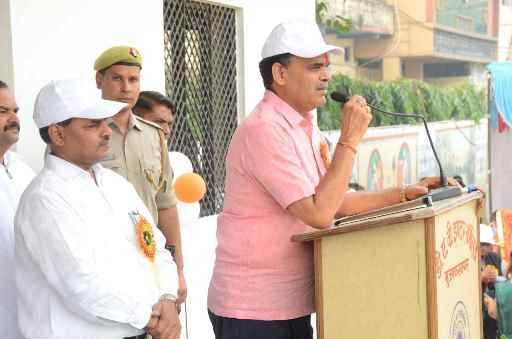 Muzaffarnagar News- मन मस्तिष्क को स्वस्थ रखने के लिये खेल जरुरी, बच्चो को खेल के प्रति जागरुक रहना चाहियेः जिलाधिकारी Muzaffarnagar News- मन मस्तिष्क को स्वस्थ रखने के लिये खेल जरुरी, बच्चो को खेल के प्रति जागरुक रहना चाहियेः जिलाधिकारी