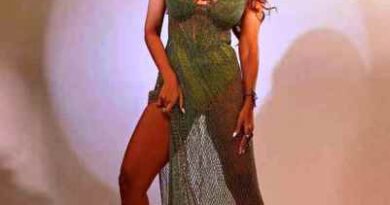 लेटेस्ट तसवीरों से फैंस को मदहोश कर दिया है Malaika Arora ने