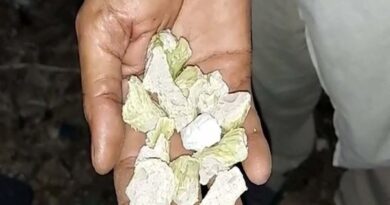 Muzaffarnagar : जानसठ रोड पर प्रदूषण फैला रही एक एग्रीकल्चर फैक्ट्री की मशीनों को सील किया गया